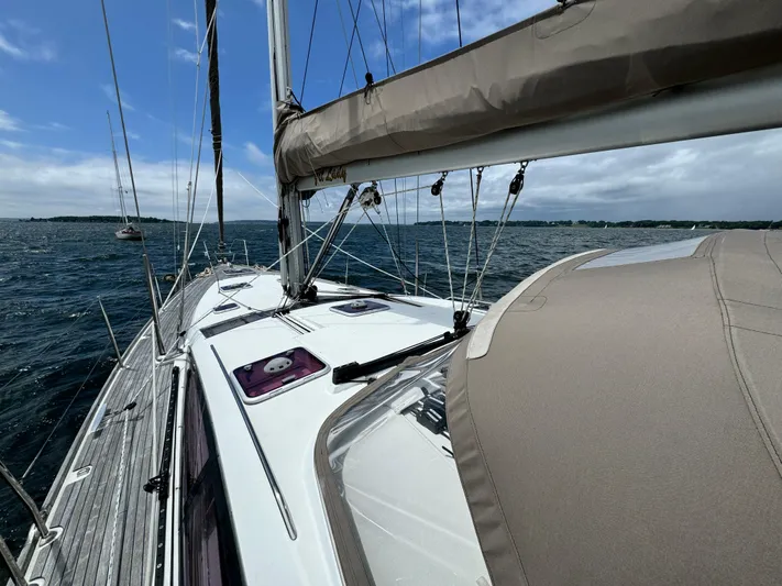 Fit Lady Yacht Photos Pics 