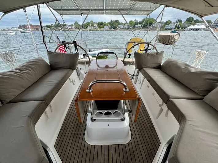 Fit Lady Yacht Photos Pics 