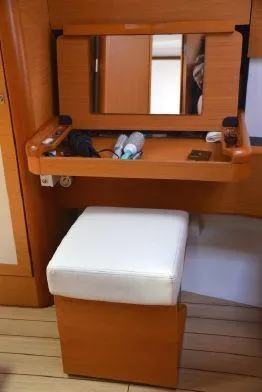 Fit Lady Yacht Photos Pics 