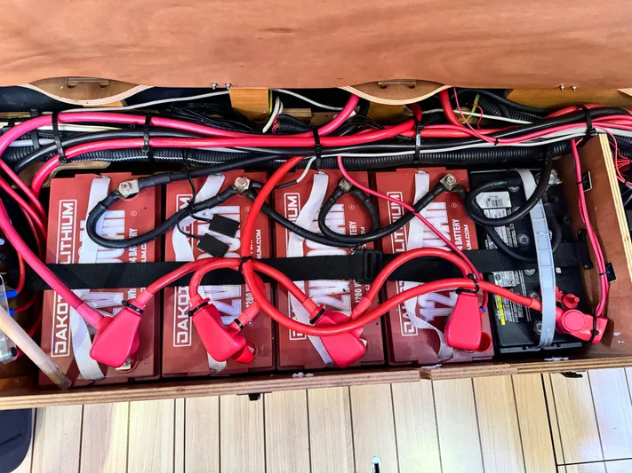 Fit Lady Yacht Photos Pics 