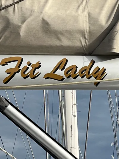Fit Lady Yacht Photos Pics 