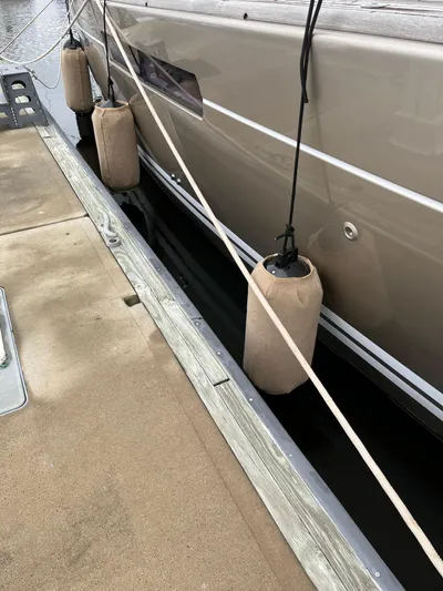 Fit Lady Yacht Photos Pics 