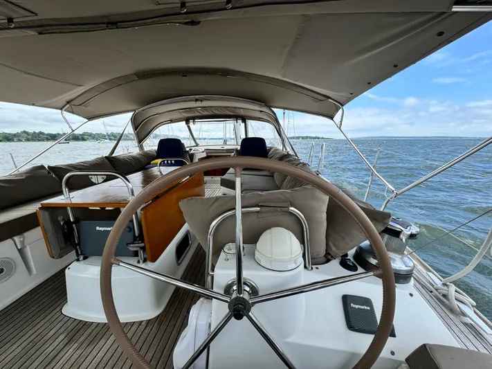 Fit Lady Yacht Photos Pics 