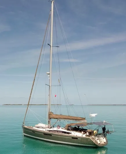 Fit Lady Yacht Photos Pics 