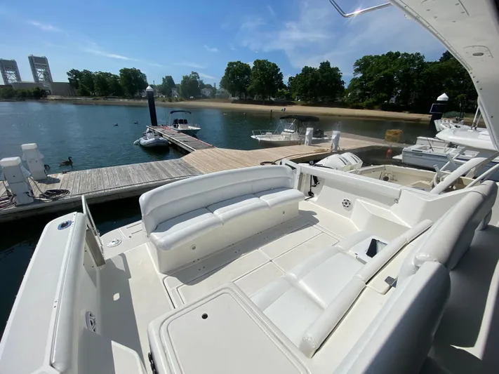 Get Hot Yacht Photos Pics 