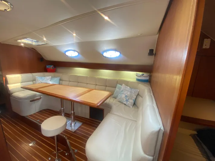 Get Hot Yacht Photos Pics 