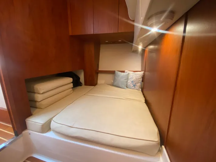 Get Hot Yacht Photos Pics 