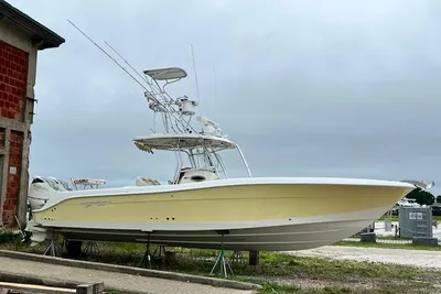 Hydra-Sports Vector 3300 CC