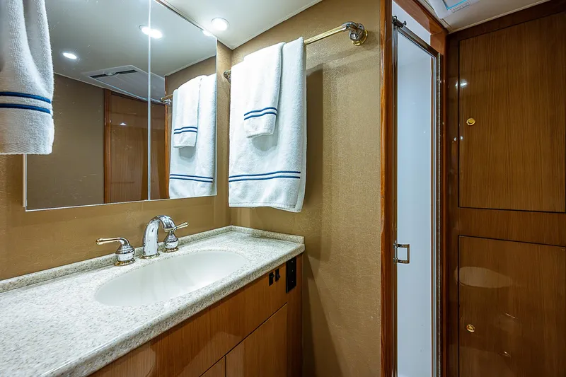 Bambooshay II Yacht Photos Pics 