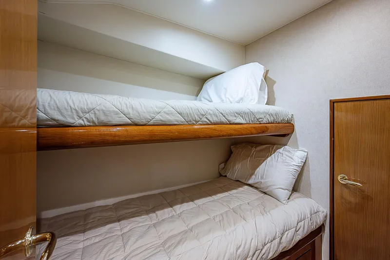 Bambooshay II Yacht Photos Pics 