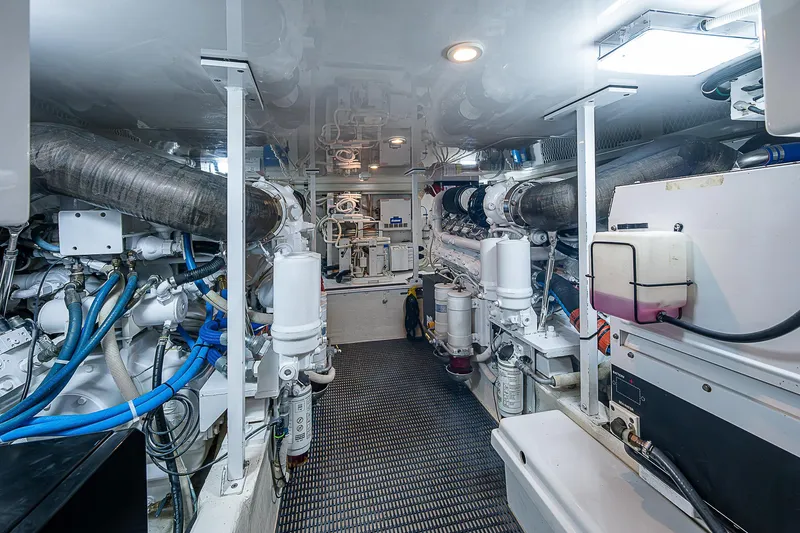 Bambooshay II Yacht Photos Pics 