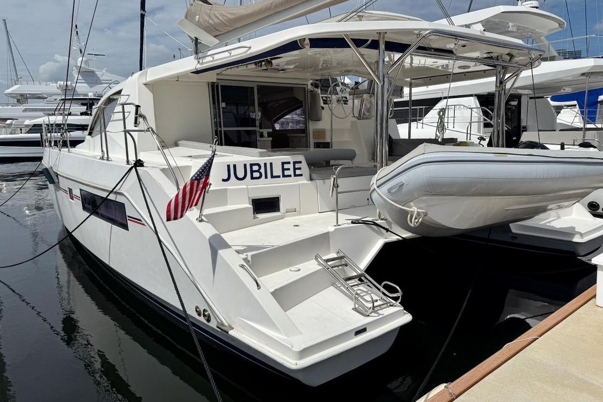 2015 Leopard 48 