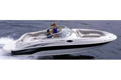 Sea Ray 240 Sundeck