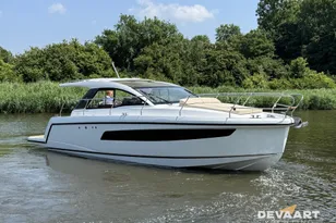 2025 Sealine S335