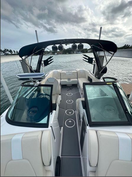 2024 MasterCraft X24