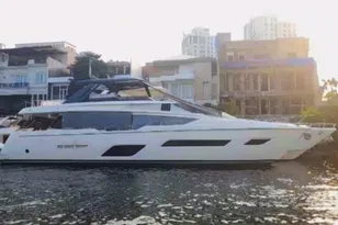 2018 Ferretti Yachts 780