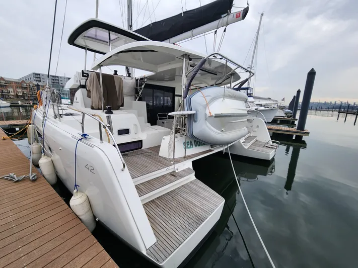 Seadozer Yacht Photos Pics 