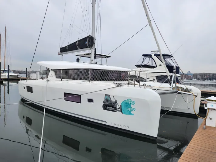 Seadozer Yacht Photos Pics 