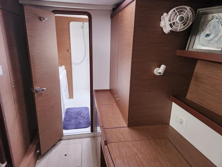 Seadozer Yacht Photos Pics 