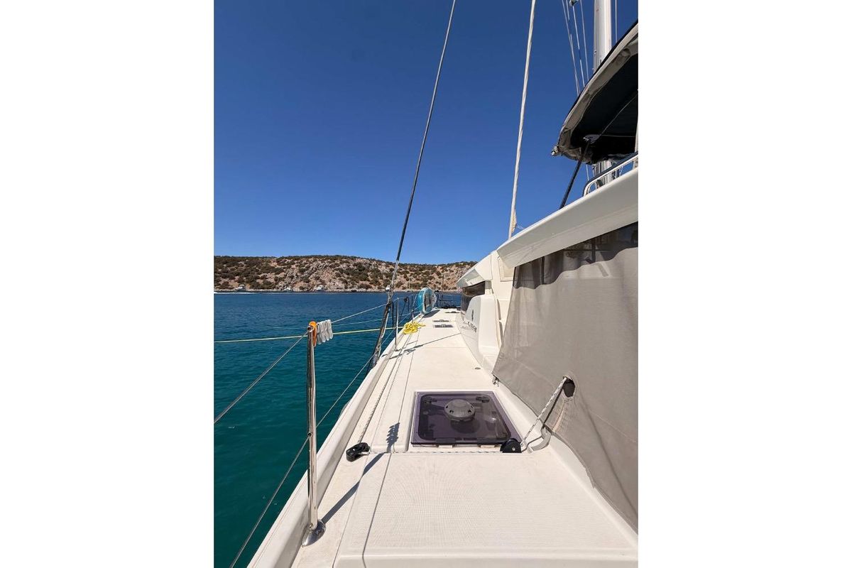2020 Lagoon 45 