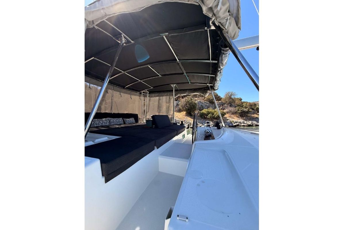2020 Lagoon 45 