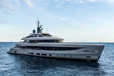 Benetti B.NOW