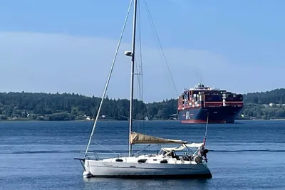 Beneteau 323