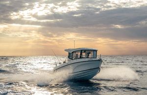 2022 Quicksilver 625 PILOTHOUSE