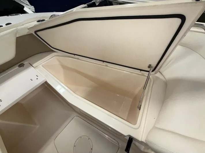 D'angler Yacht Photos Pics 