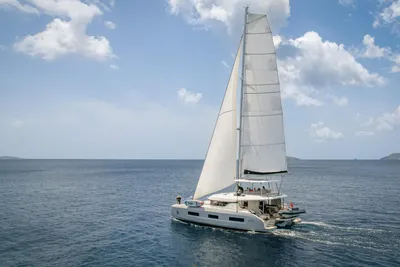 Lagoon 55