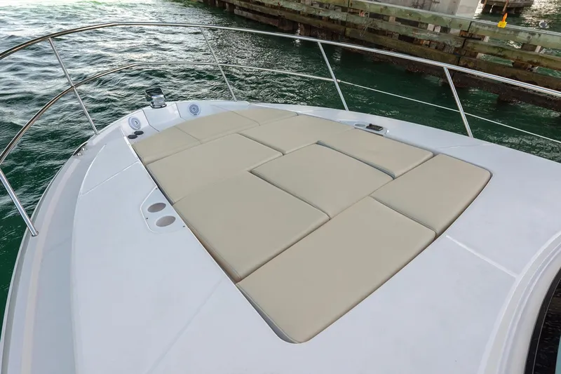  Yacht Photos Pics Manufacturer Provided Image