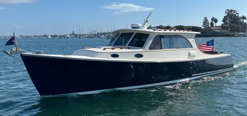 Picnic Yacht Photos Pics 