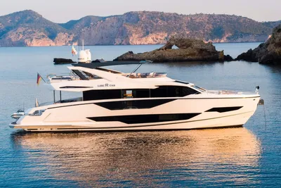 2021 Sunseeker 90 Ocean
