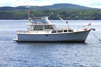 1982 Roughwater Flybridge