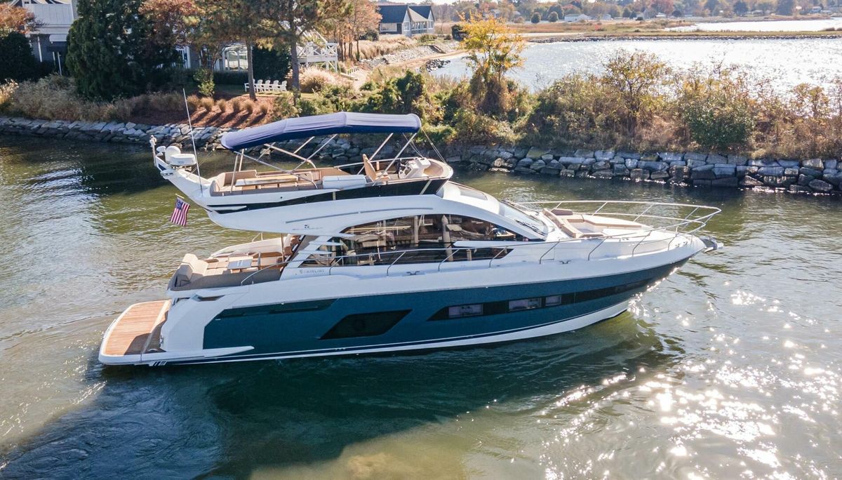 2019 Fairline 53 