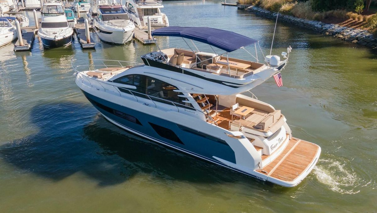 2019 Fairline 53 