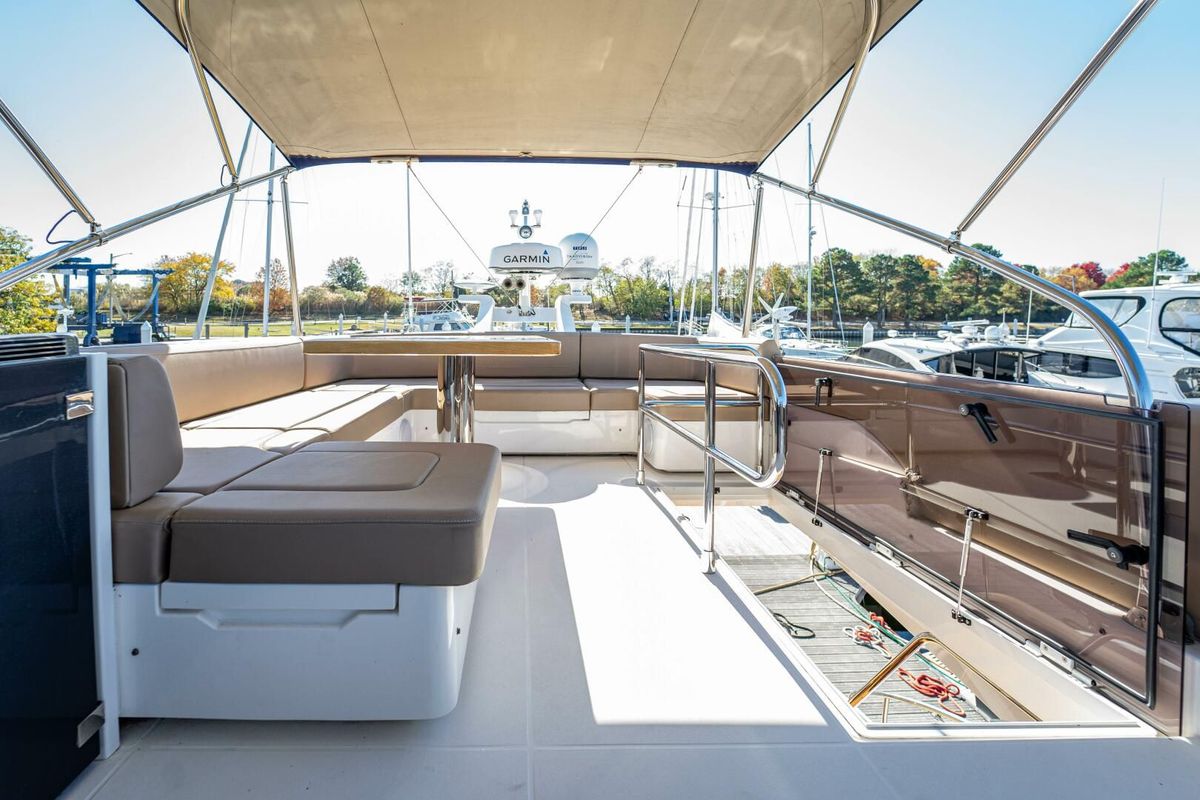 2019 Fairline 53 