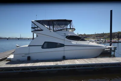 Silverton 330 Sport Bridge