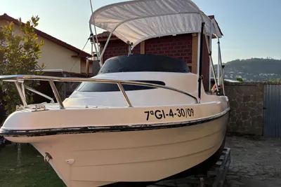 2020 Sirius 500 cabin