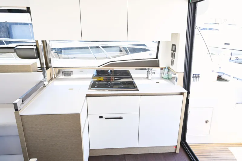 Ohana Yacht Photos Pics 