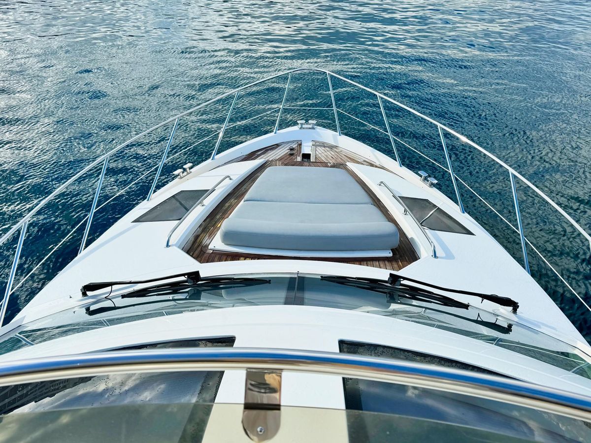 2008 Sealine 48 