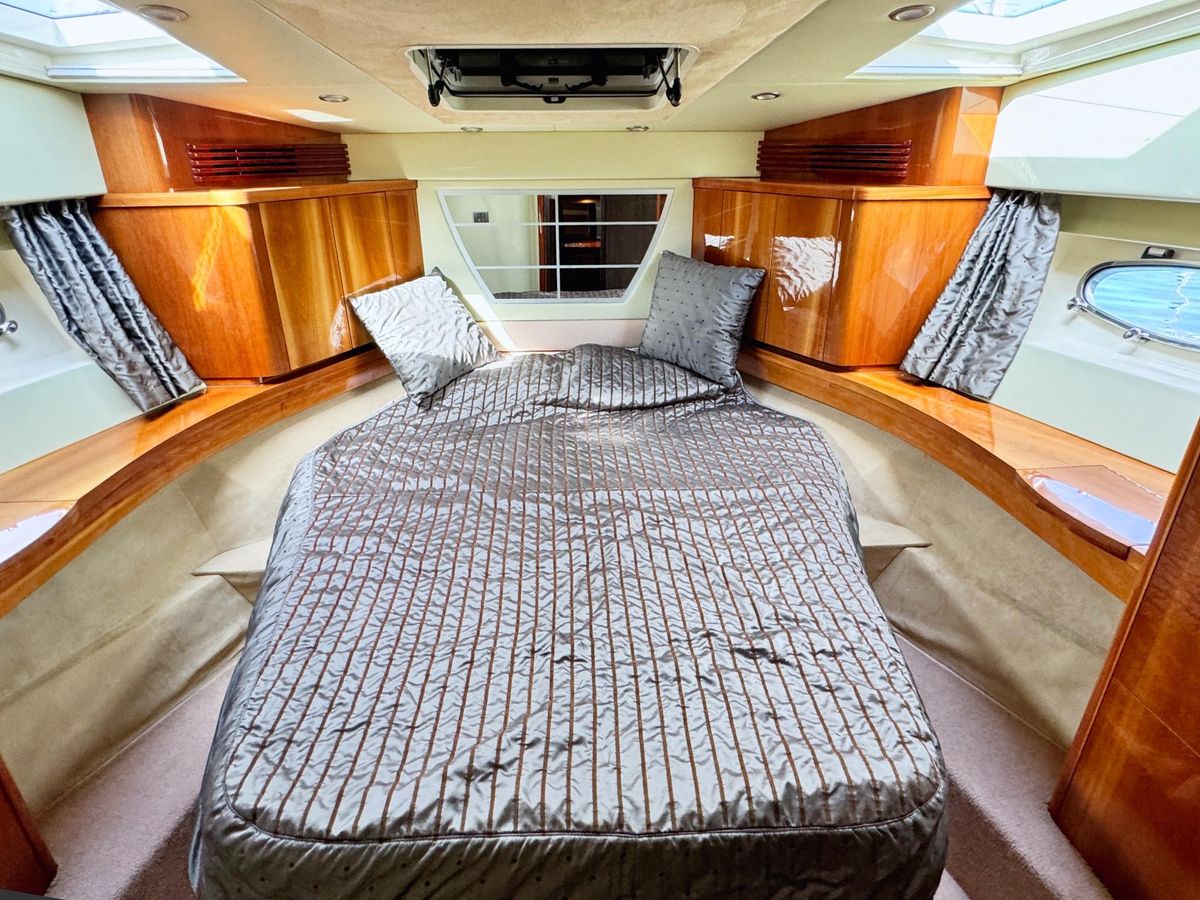 2008 Sealine 48 