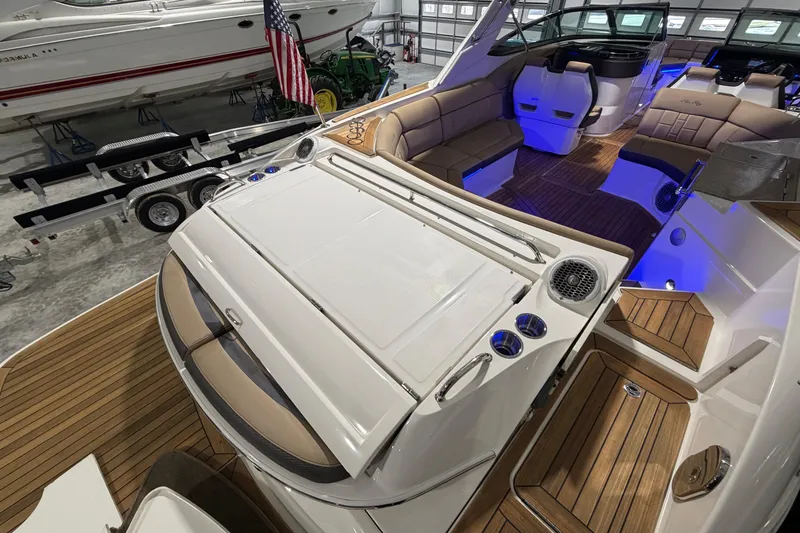  Yacht Photos Pics 2016 Sea Ray 350 SLX boat interior with luxurious seating and ambient lighting.