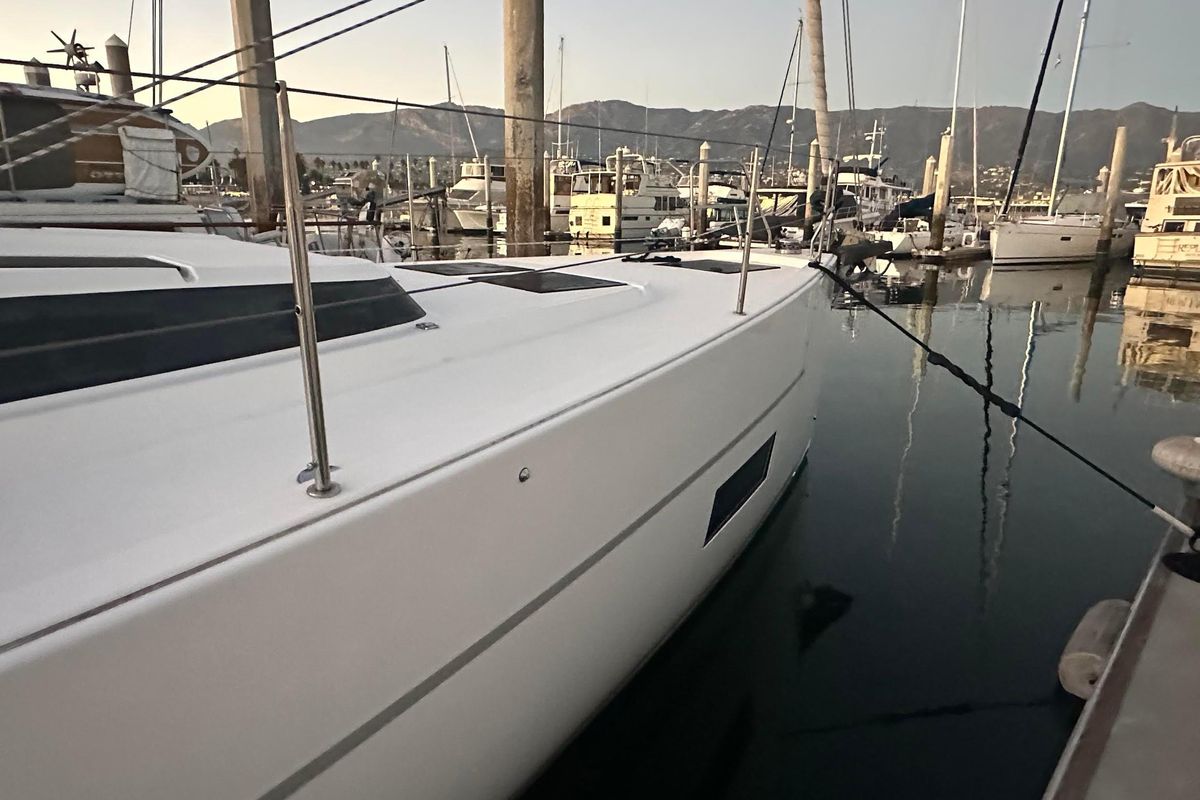 2022 Bavaria 45 