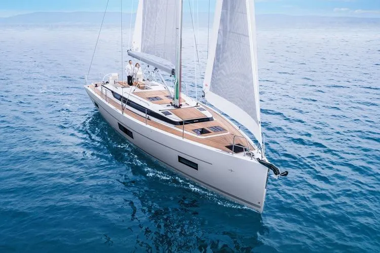 Dream Time Yacht Photos Pics Factory Photo