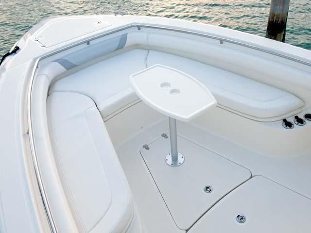 2013 Boston Whaler 320 Outrage