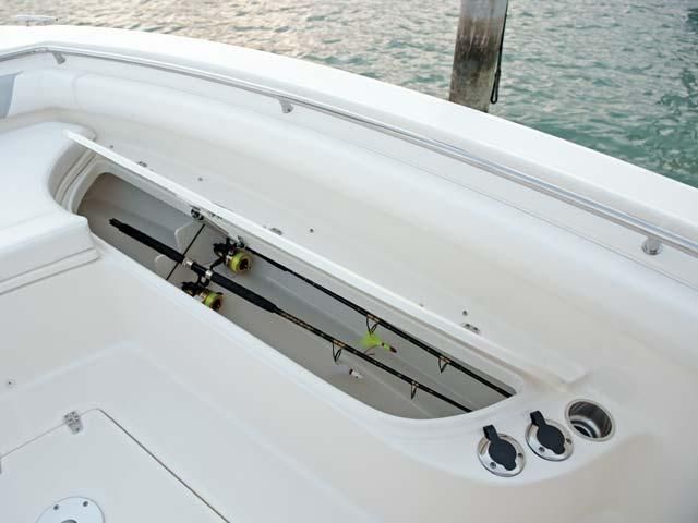 2013 Boston Whaler 320 Outrage