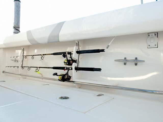 2013 Boston Whaler 320 Outrage