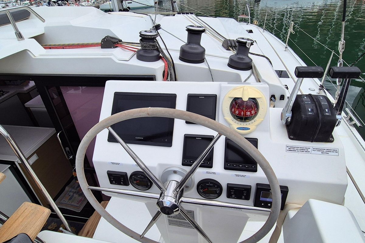 2021 Fountaine Pajot 45 