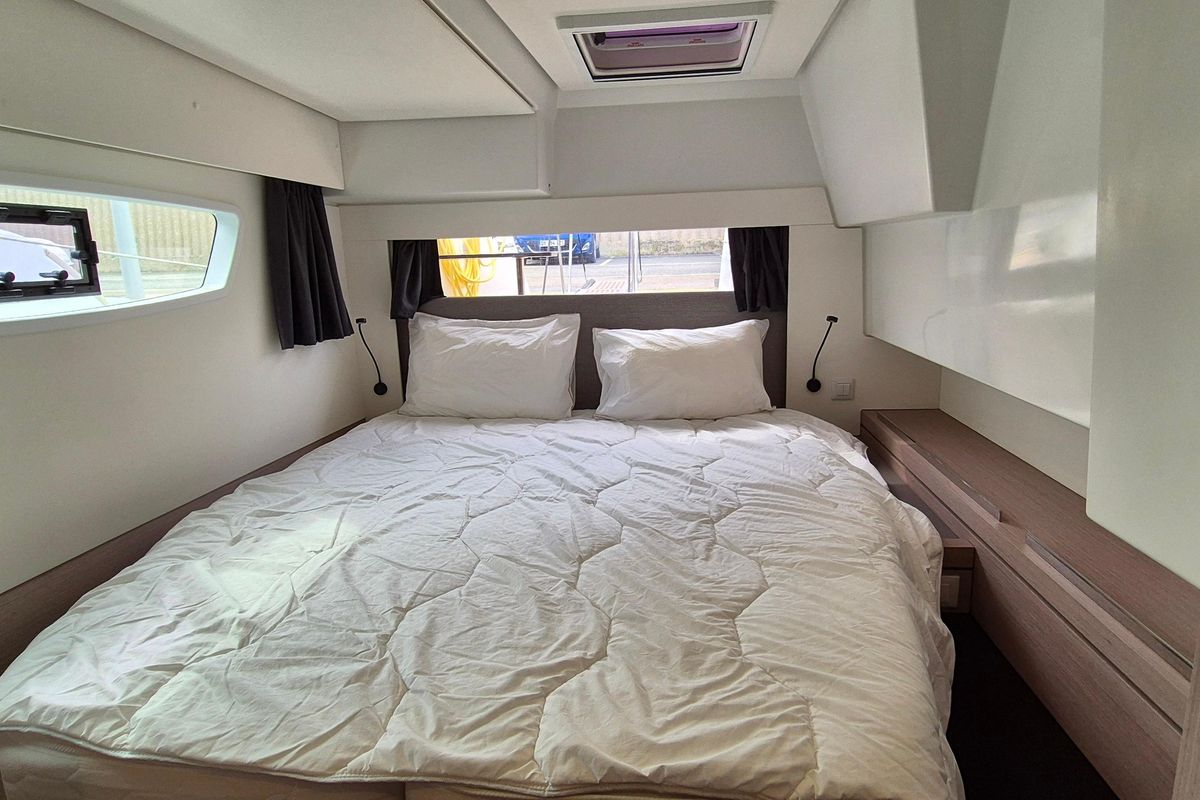 2021 Fountaine Pajot 45 